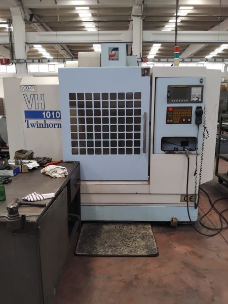 TWİNHORN VH 1010  CNC DİK İŞLEM