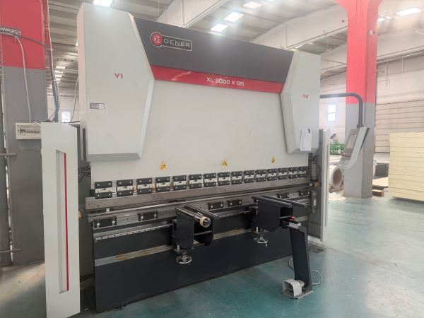 3 Metre 135 ton 6 mm  Çok Az Çalışmış Dener Hidrolik Abkant