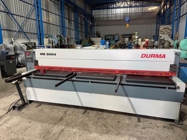 Durmazlar 3 metre 4 mm Motorlu Giyotin Makas