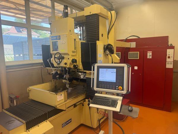 HAUSER S 50 CNC 311