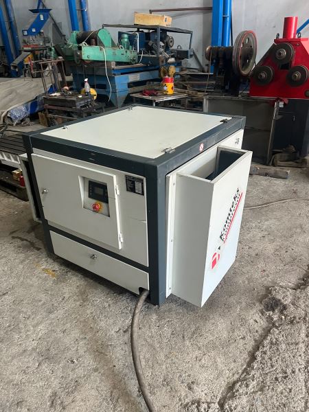 Komteks 22 KW Vidalı Kompresör