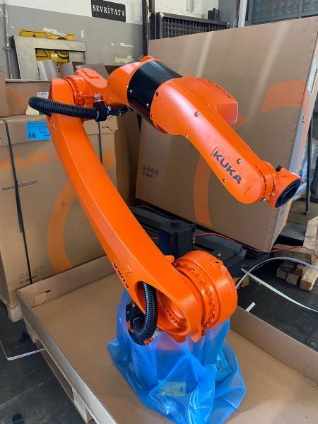 KUKA KR 8 R2100-2 arc HW ROBOT