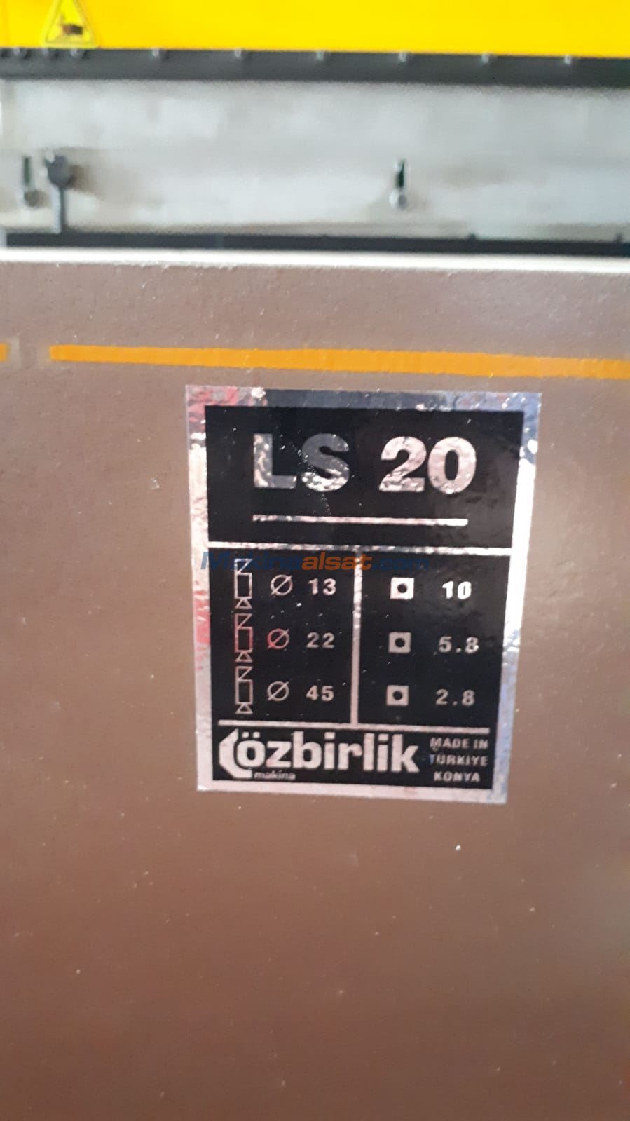 MANUEL KOLLU ZIMBA MAKASI