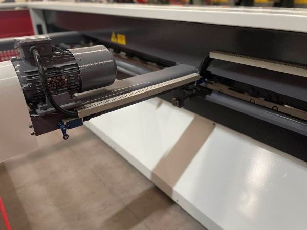 3000 x 5 mm Stoktan Sıfır Giyotin Makas