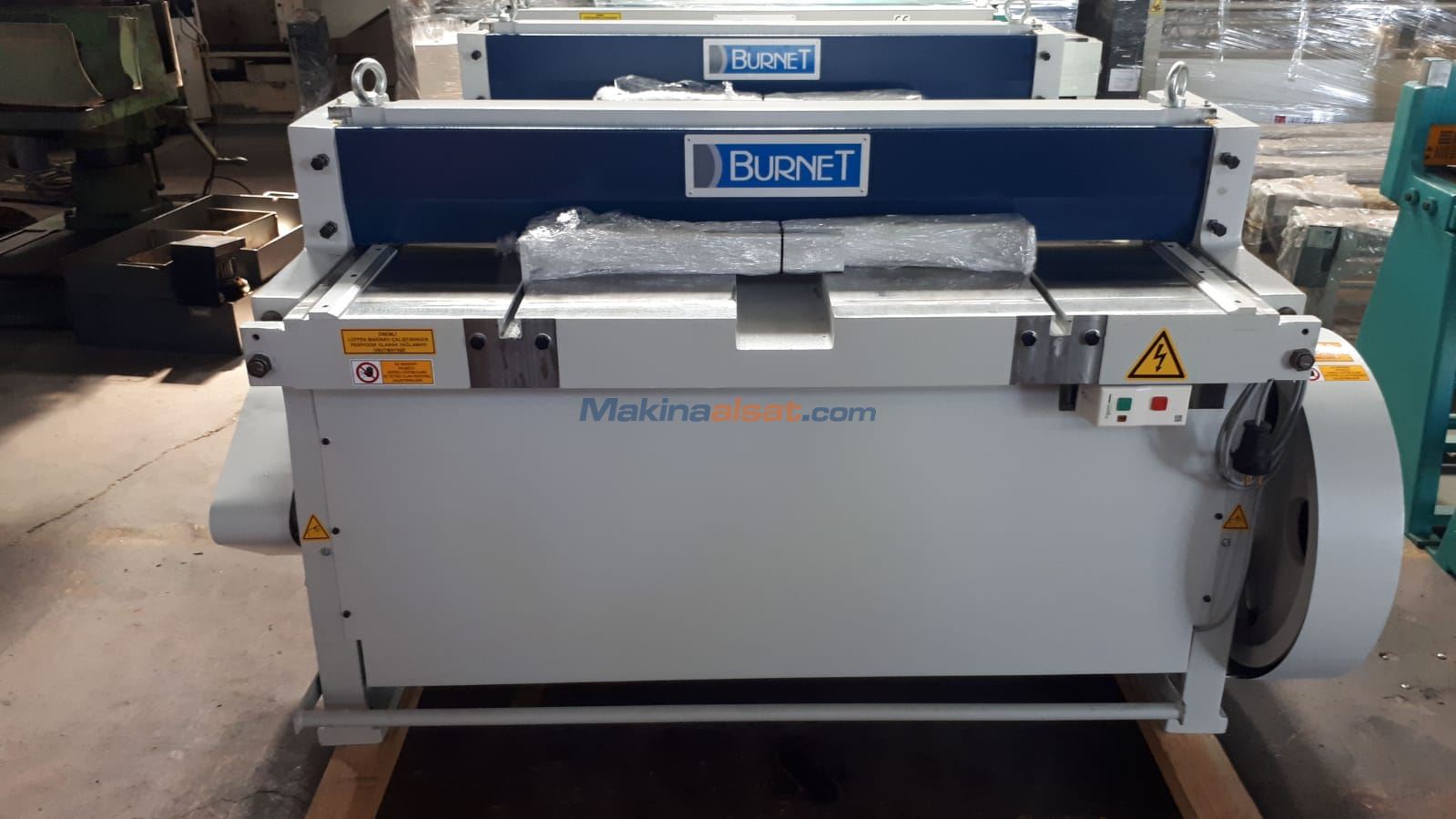 BURNET 1260 x 2,5 MM MOTORLU MAKAS