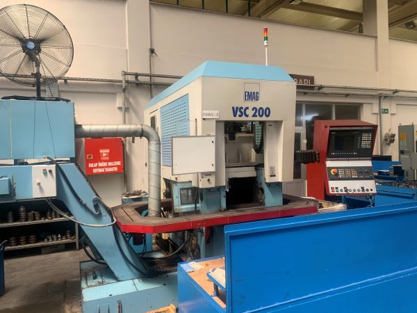 EMAG VSC 200 OTOMATİK YUKLEMELİ TORNA