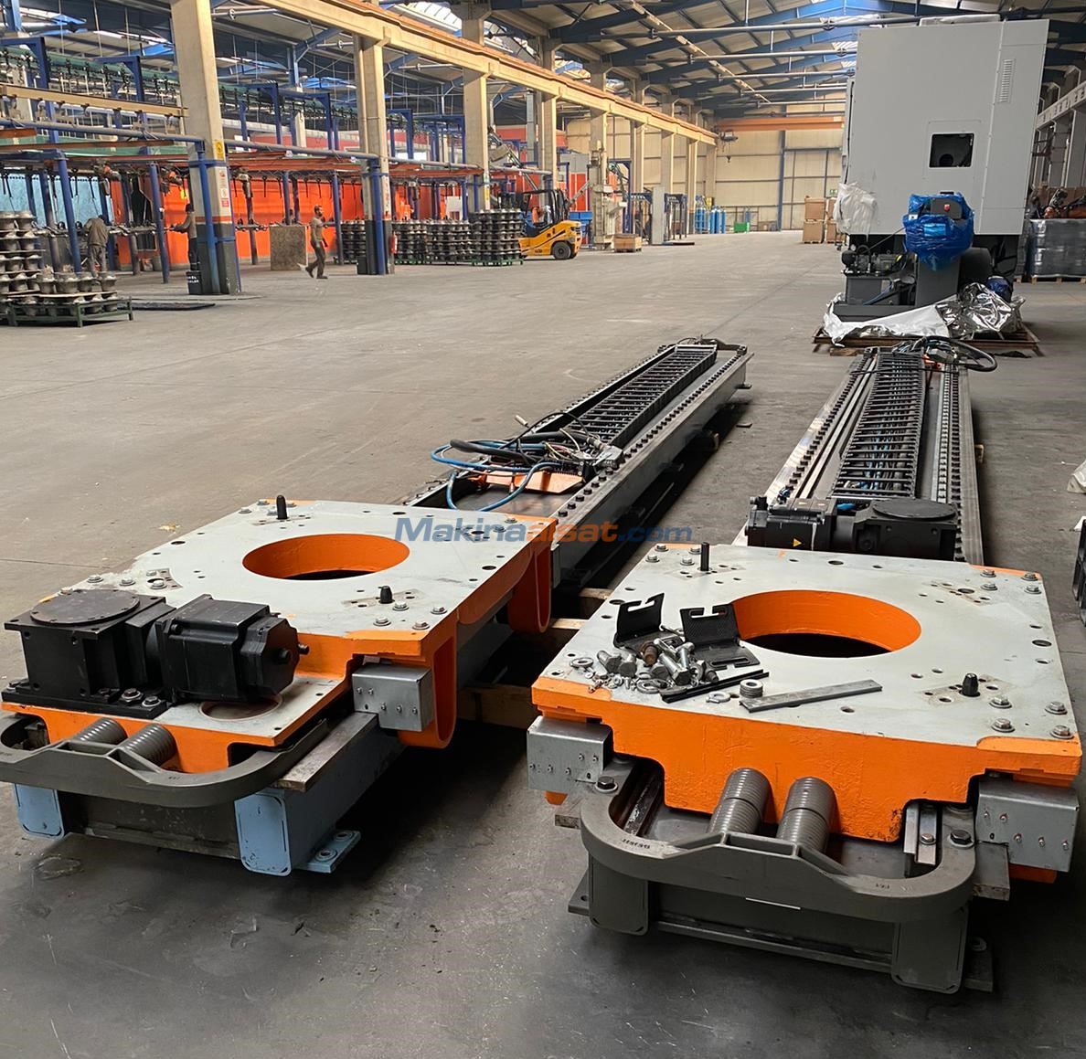 Satılık ikinci el KUKA 7. EKSEN SLİDER Robot Kol Yedek Parça makinesi