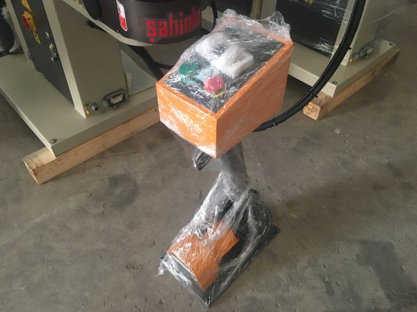 ŞAHİNLER SFB-32 HD HİDROLİK VE DİJİTALLİ MALAFALI BORU BÜKME