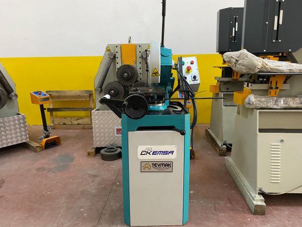SFC-315 MOTORLU SULU KESİM KOLLU DAİRE TESTERE