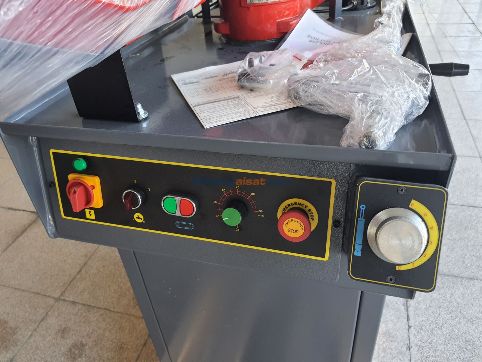 Stokta Hazır Karmetal 220 x 250 Şerit Testere