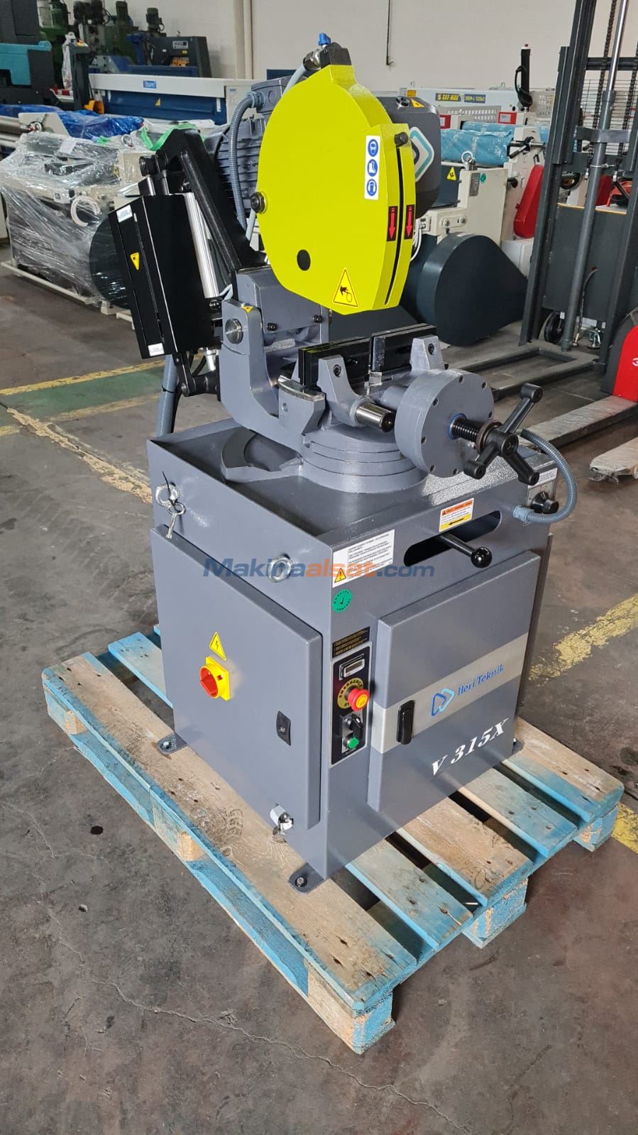 V 315 X İLERİ TEKNİK YARI OTOMATİK SULU KESİM