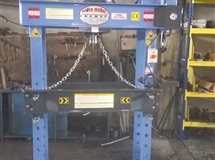 60 TON HİDROLİK ATÖLYE PRESİ