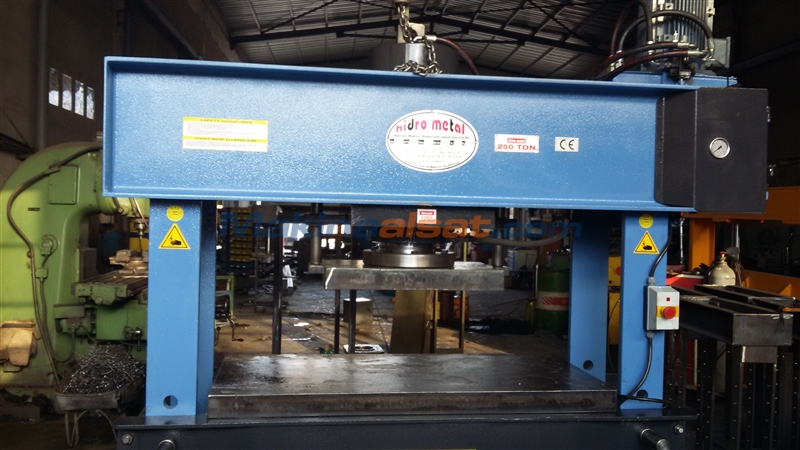 250 TON HİDROLİK PRES