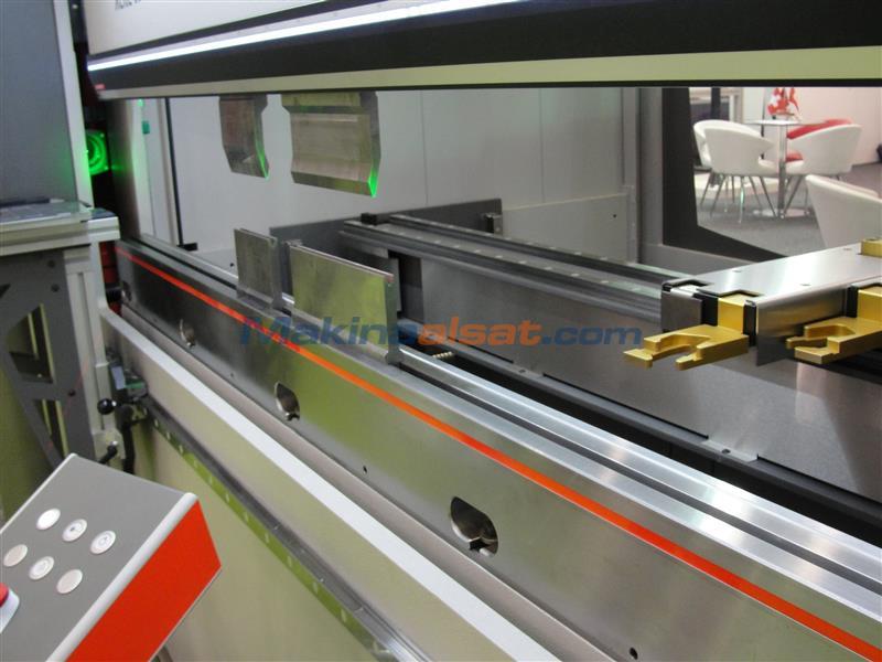 Bystronic Xcite 80 E Abkant Pres
