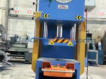 30 TON HİDROLİK C TİPİ SERİ PRES